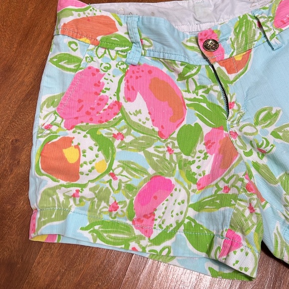 Lilly Pulitzer Shorts size 2 Callahan - Picture 2 of 13
